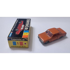 Tomica 1-1-3 Nissan Bluebird SSS Coupe Finding Difficulty A 初期光面盒 極罕