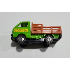 Tomica no 39-3-3 Suzuki Carry Cattle Truck Made in Japan