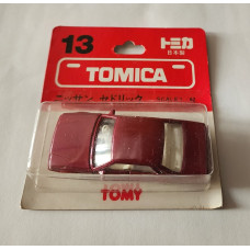 Tomica Blister No 13 Nissan Cedric Made in Japan Mint Condition